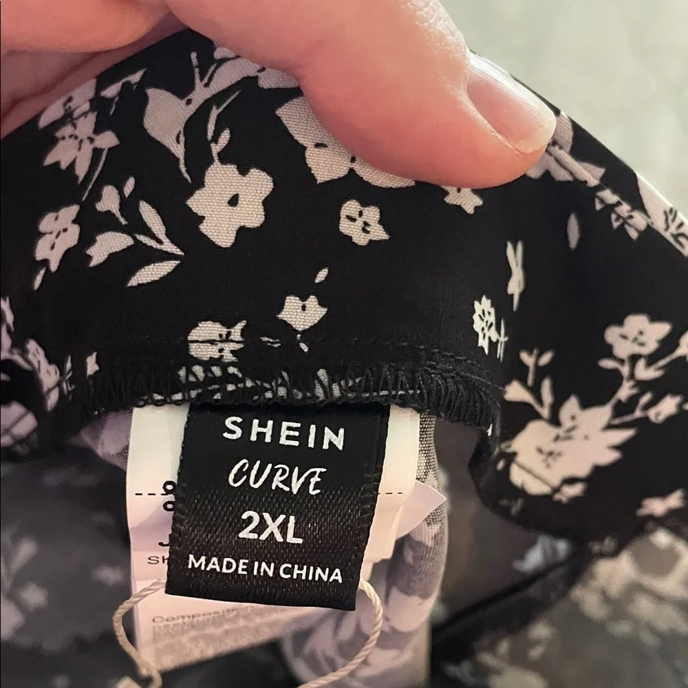 SHEIN Black and White Asymmetrical Floral Skirt
